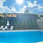 Patara Serenity 3+1 Villa, Oezel Havuzlu, Vilă