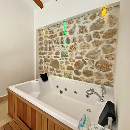 Vilă Patara Serenity 3+1 Villa, Oezel Havuzlu,